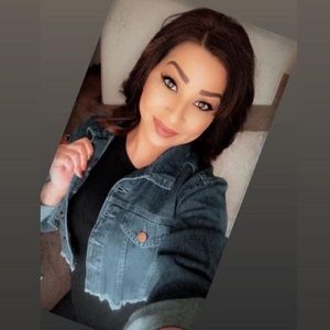 Meet your Posher, Veronica